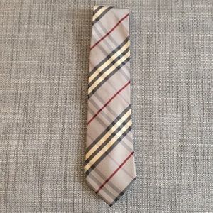 Amazing Burberry Tie!